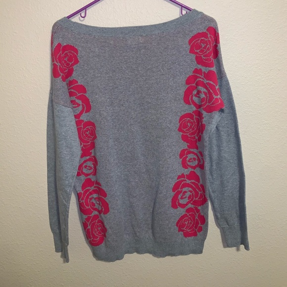 Grey Sweater w/ Roses - Picture 2 of 2